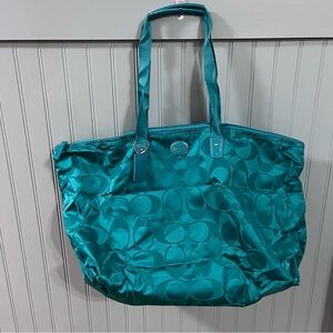 COACH Getaway Signature Nylon Packable Weekender Tote Bag Emerald With Pouch